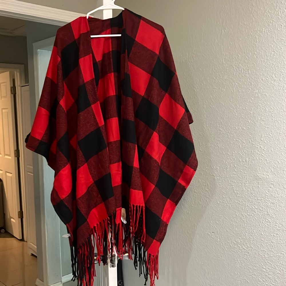 Red black plaid poncho shawl One SIZE